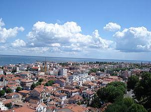 La ville d't et le Bassin d'Arcachon