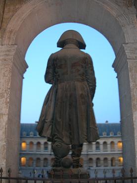 Napoleon dans la cour des Invalides